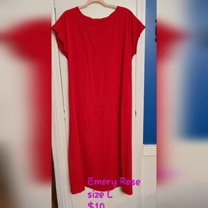 Elegant Red Maxi Dress